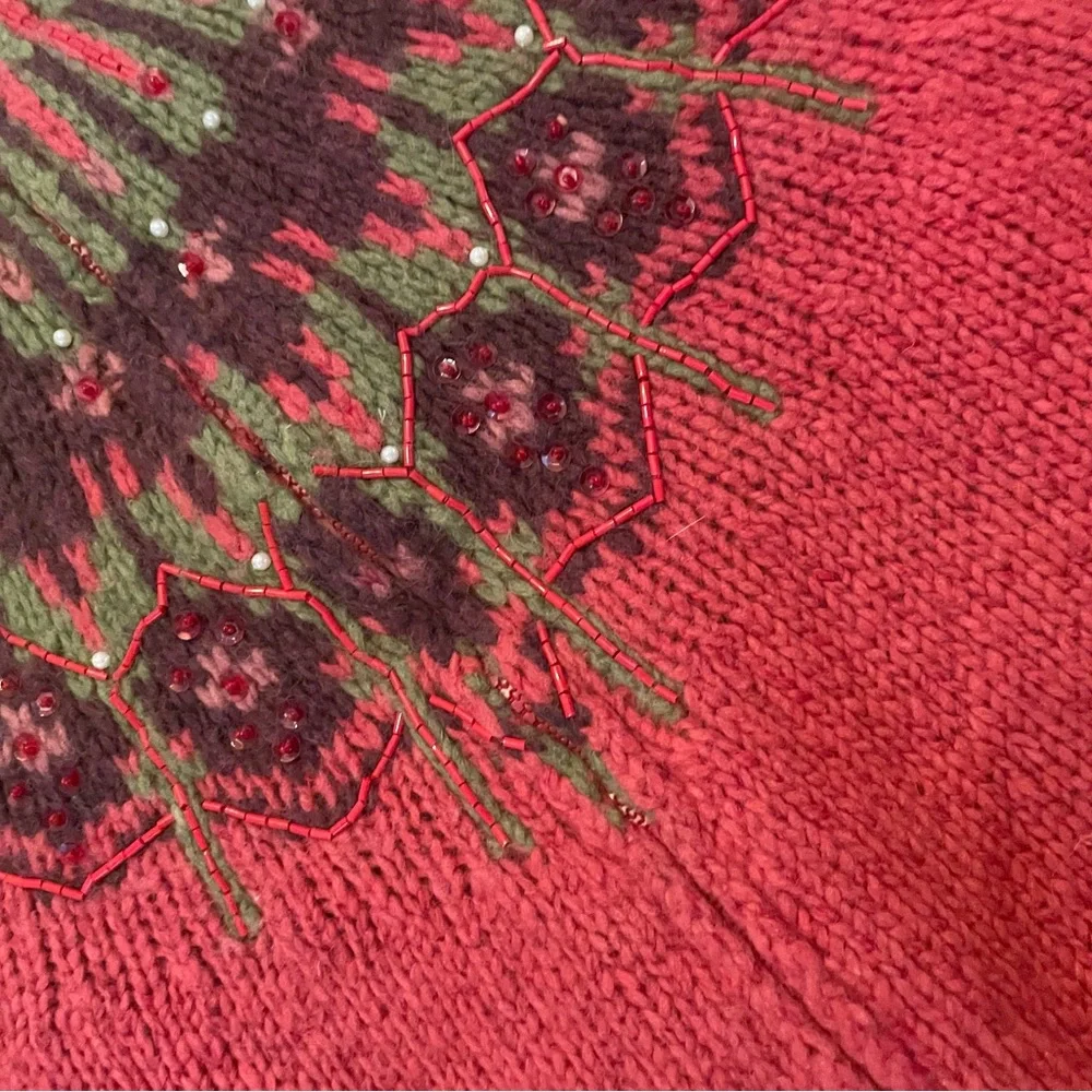 Women's Red Patterned Sweater - Picture 2 of 8